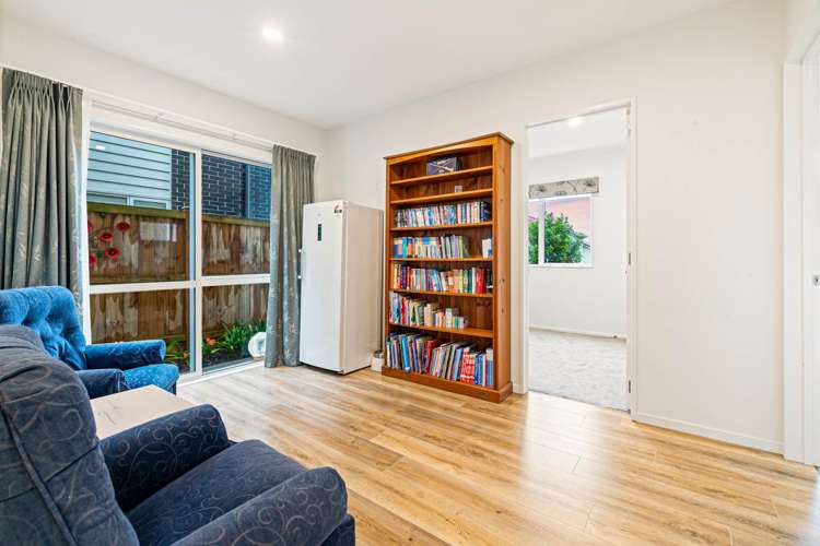 21 Mcquoids Road Flat Bush_18