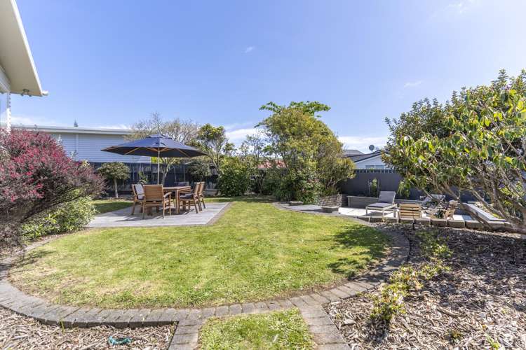 48 Churton Drive Churton Park_17