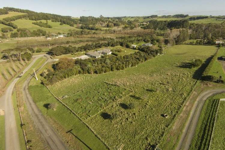 239 Muriwai Valley Road Muriwai_34