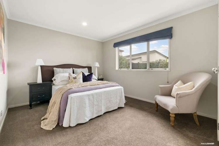 1b Gracechurch Drive Flat Bush_9