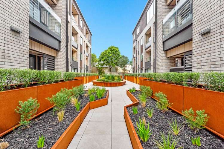 211/8 Meadowbank Road Meadowbank_16