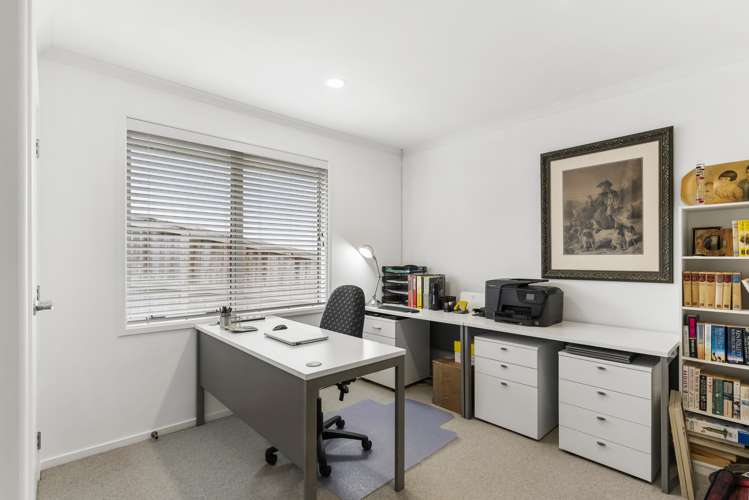 15 Waldorf Crescent Orewa_16