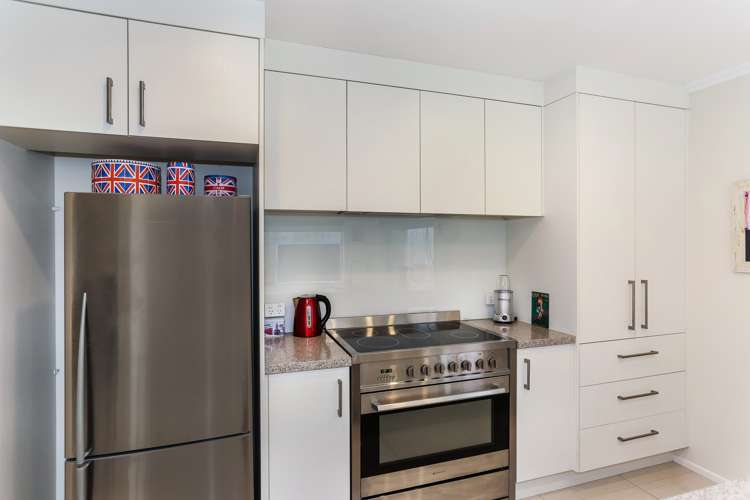 4 Shepherds Road Papakura_2