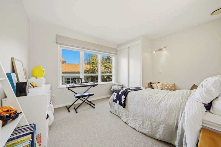 14 Richards Avenue Forrest Hill_20