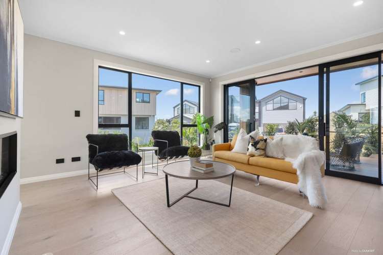 1 Taku Close Long Bay_8