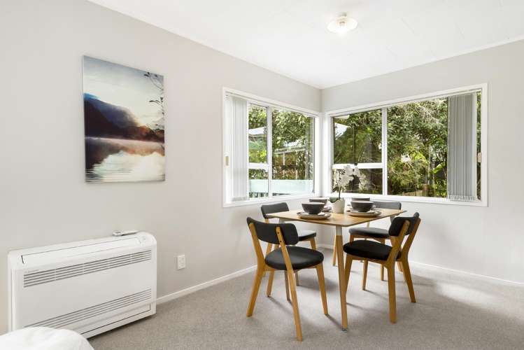 98 Spinella Drive Bayview_31