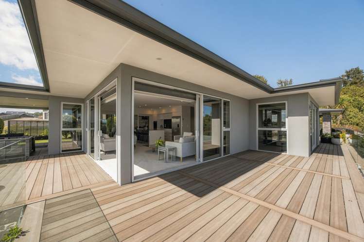 32 Botanical Heights Drive Waipahihi_24
