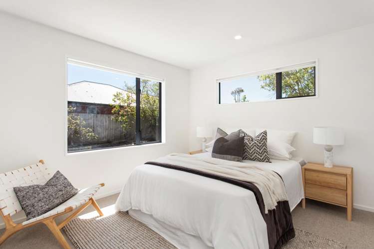 586 Madras Street Saint Albans_7