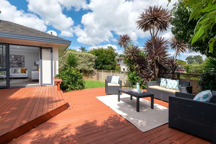 2/35 Clovelly Road Bucklands Beach_15