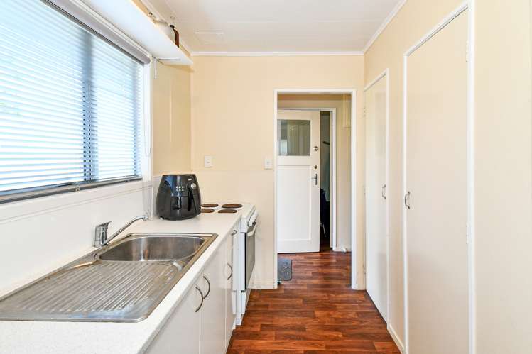 27 Heather Green Avenue Meremere_3