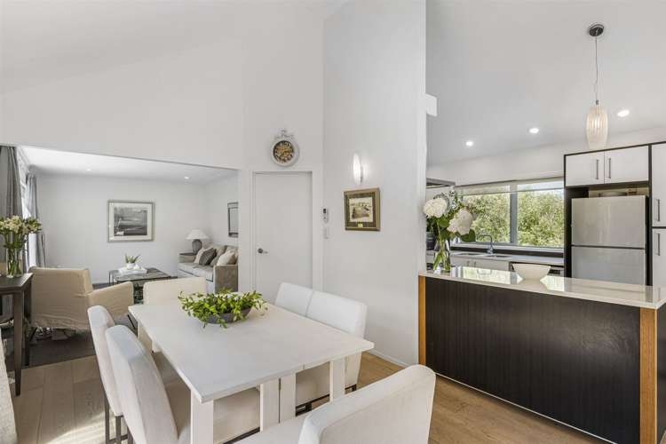 1/302 Beach Road Campbells Bay_7