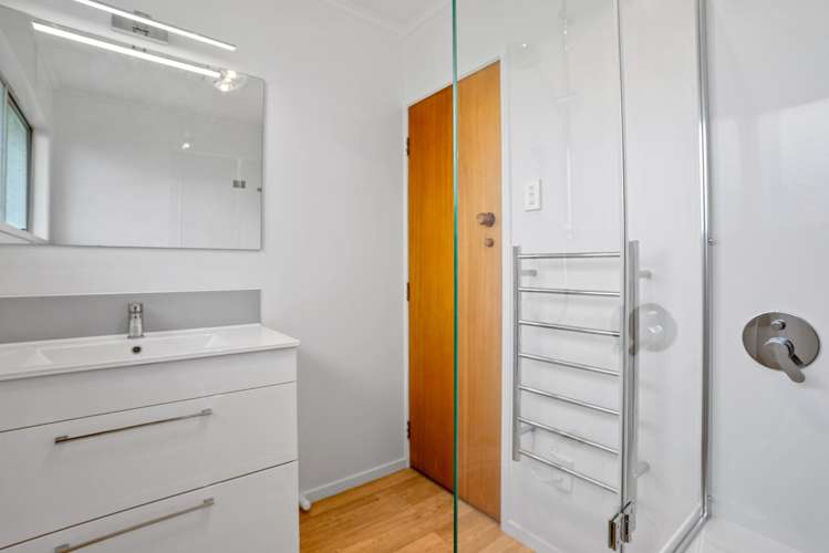 113 Sandspit Road Waiuku_27