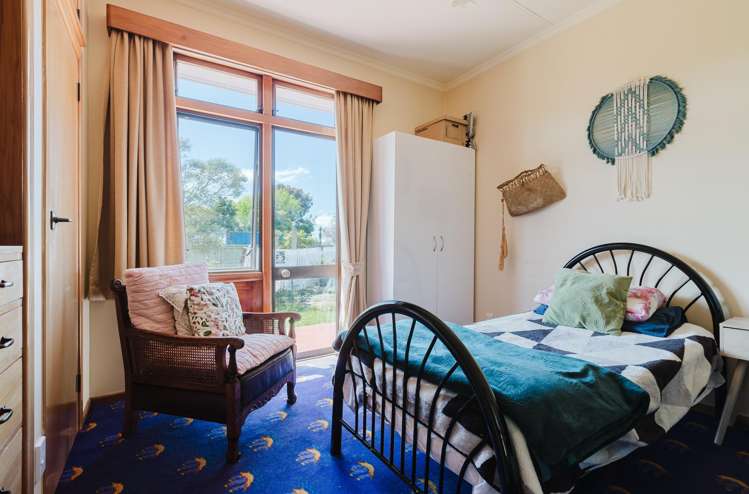 33 Daniell Street Bulls_11