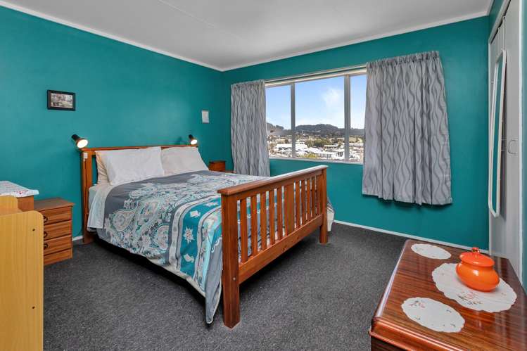 102 Alcoba Street Kamo_3