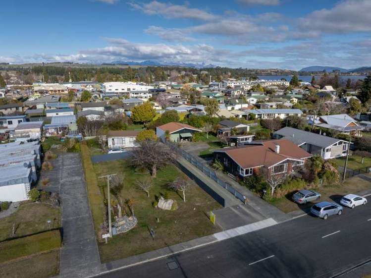 28A & B McKerrow Street Te Anau_1