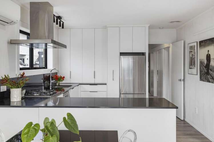 4B Orkney Road Mt Maunganui_10