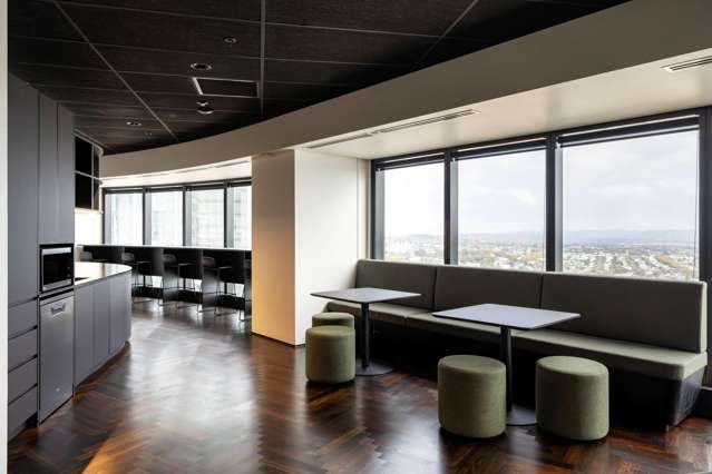 NZ leads office attendance, hybrid work persists