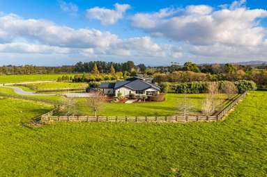 218 Pyle Road East_4