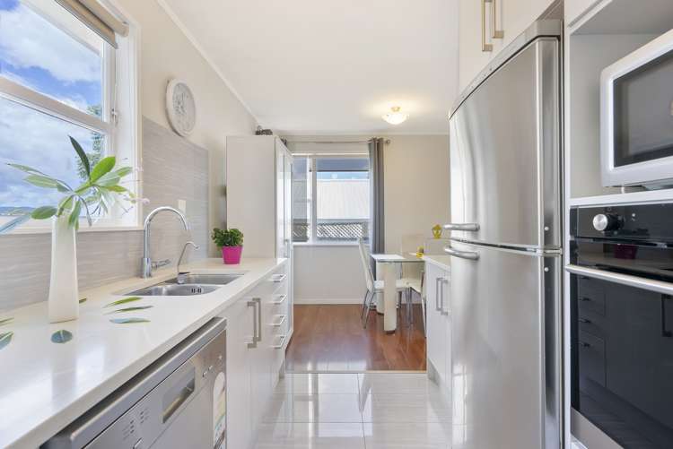 3/14 Orchid Place Te Atatu South_7