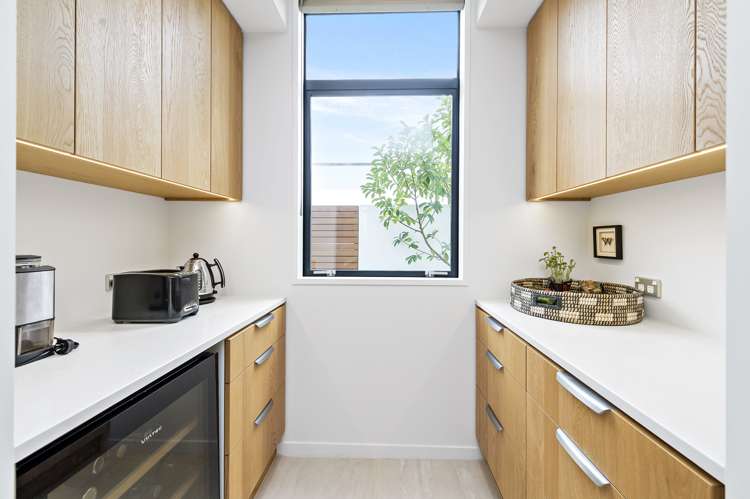 98 Merivale Lane Merivale_5