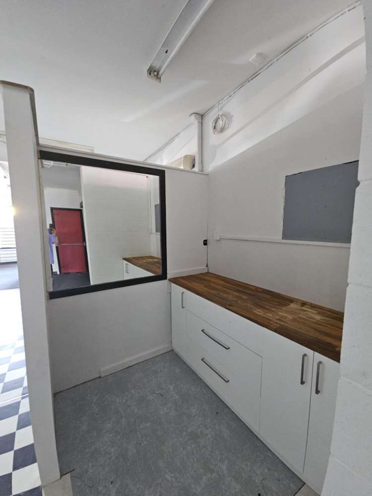 b/108 Seaview Road New Brighton_4