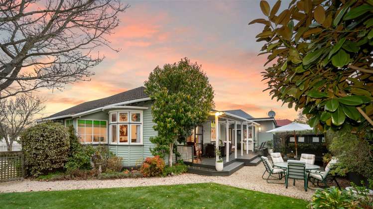 23 Woodville Street Edgeware_18