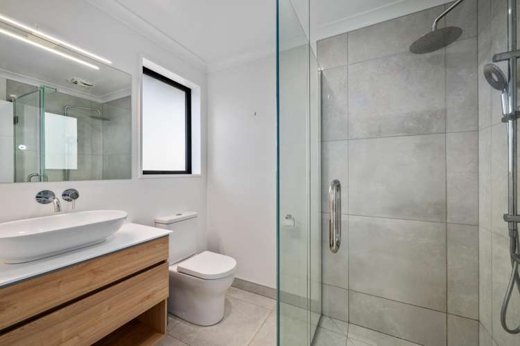 19 Golf View Close Fairhall_24