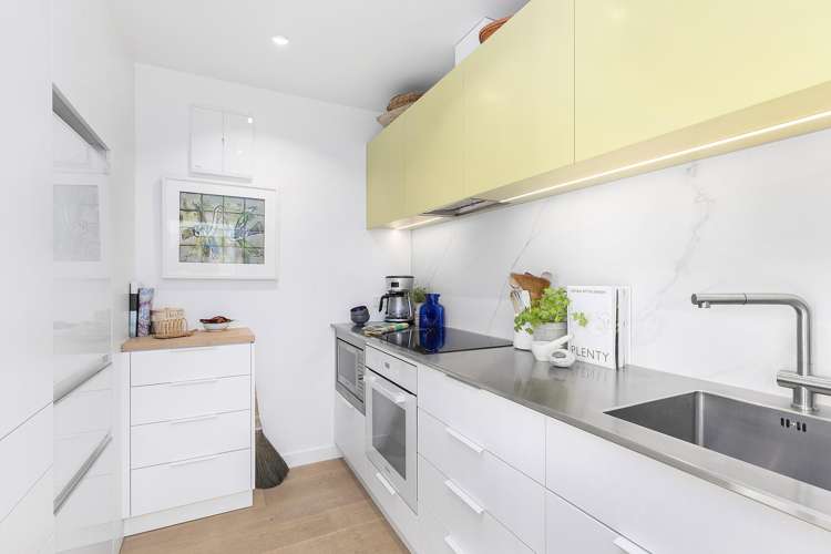 11/11 Pitarua Street Thorndon_2