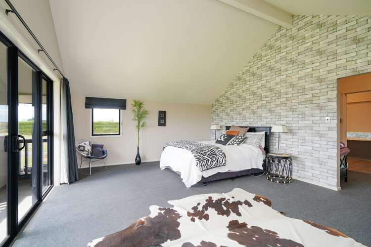 53 Steel Road West Plains_11