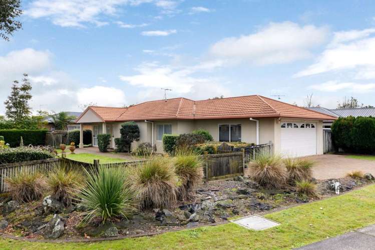 126 Collins Road_0