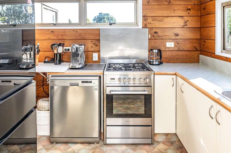 15 Banks Place Tawhero_8