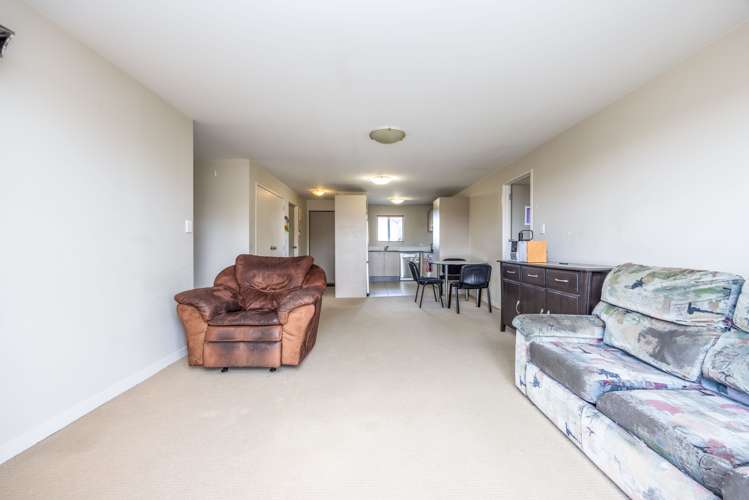3b/28 Morning Star Place Mount Albert_3