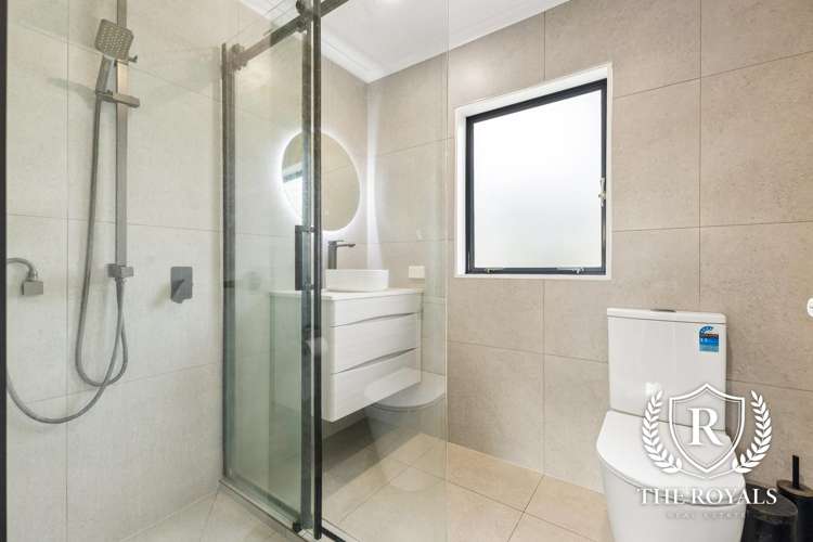 18 Royalpark Place Favona_14