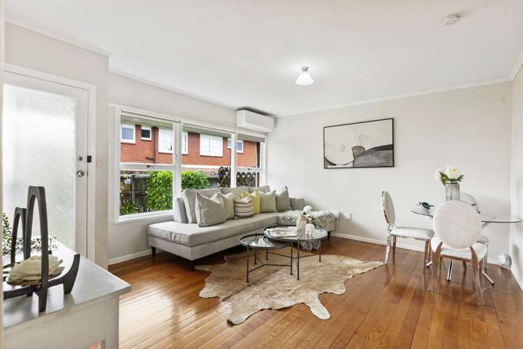 2/34 Lake Pupuke Drive Takapuna_0