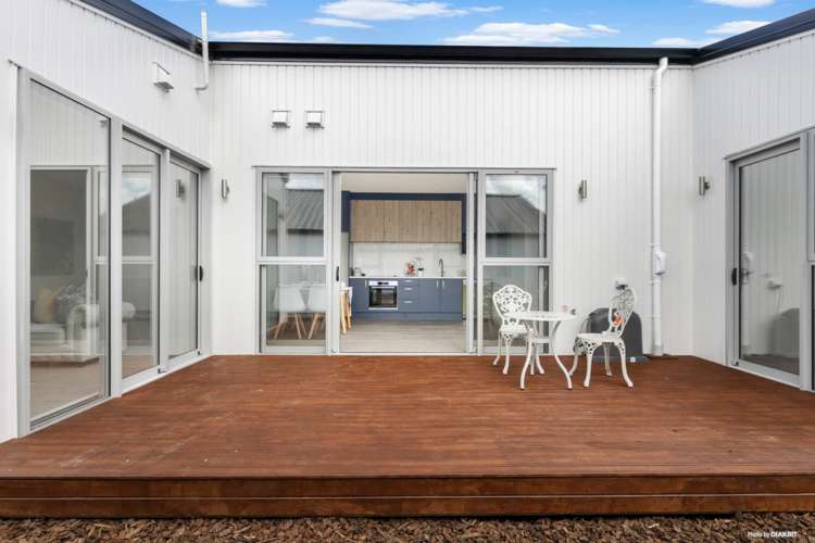 11 Puwha Street Massey_5