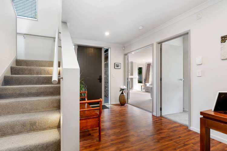 42 Pohutukawa Crescent Parklands_12