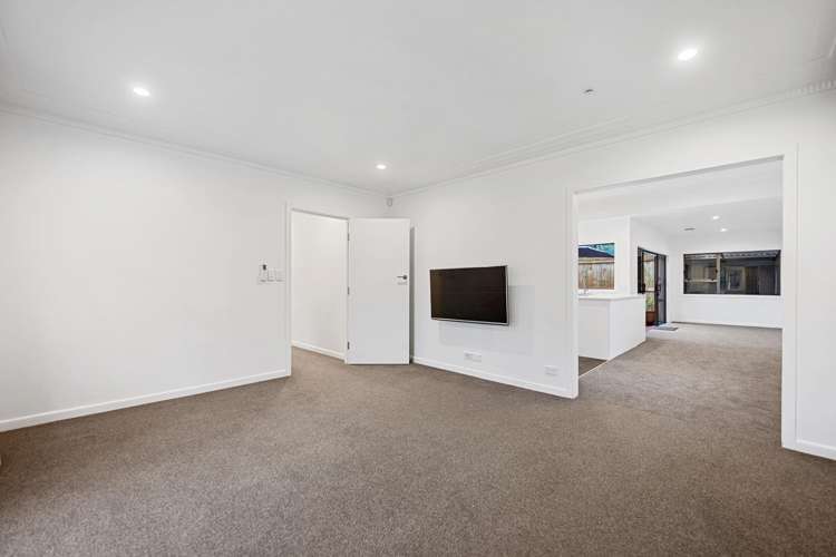 24 Godley Road Green Bay_18