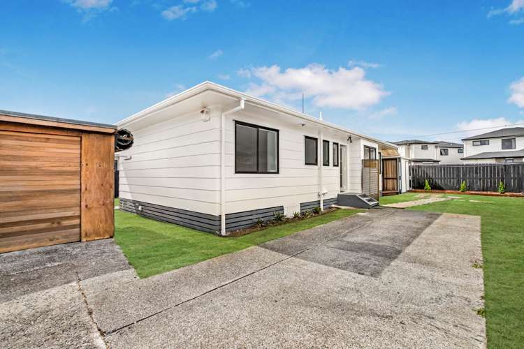 2/30 Gloucester Road Manurewa_0