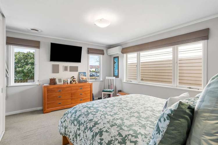 1/1 Gloria Avenue Te Atatu Peninsula_8