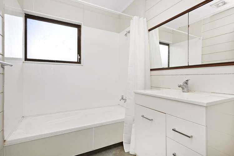 52A Cambridge Terrace Waiwhetu_10