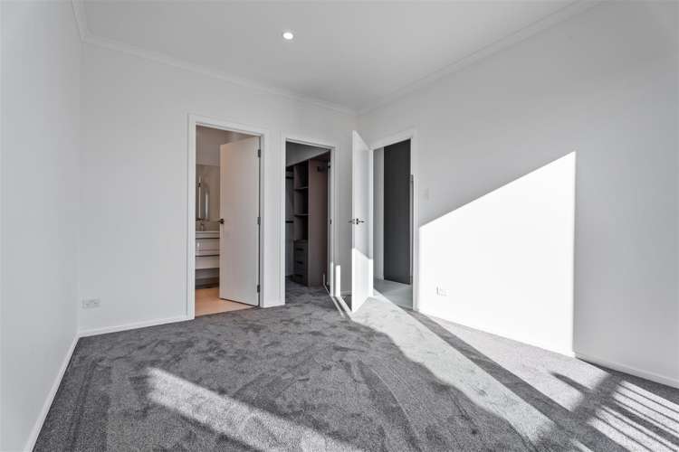 2/18 Church Road Pukete_7