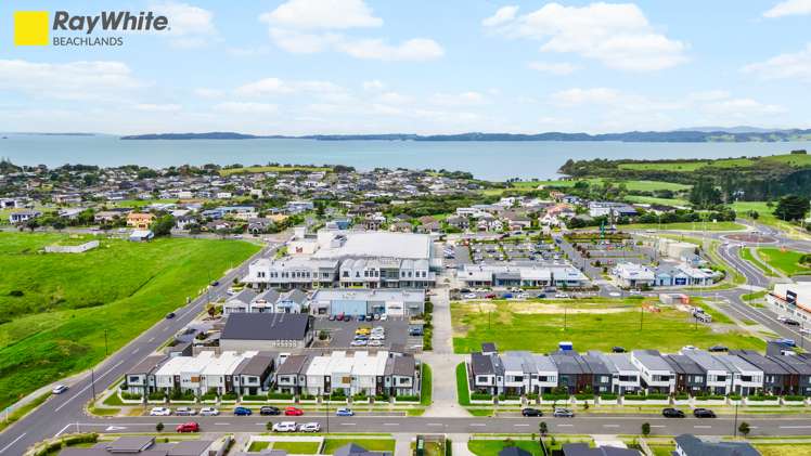 156 Seventh View Avenue Beachlands_32