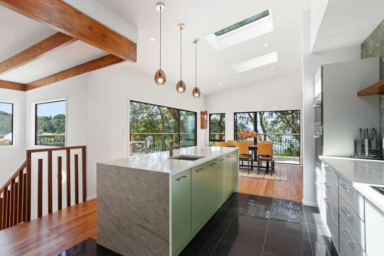 44 Paturoa Road Titirangi_11