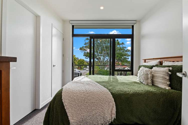 12/50 Ocean View Road Northcote_9