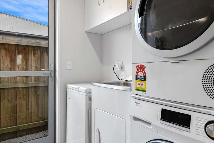 15 Tippet Crescent Wigram_9