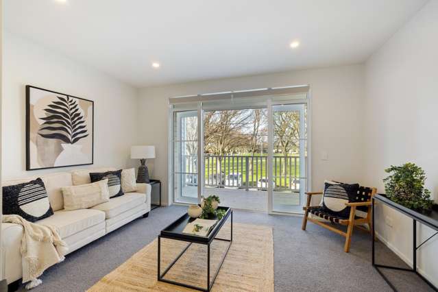Parkside Charmer, Character & Flexibility