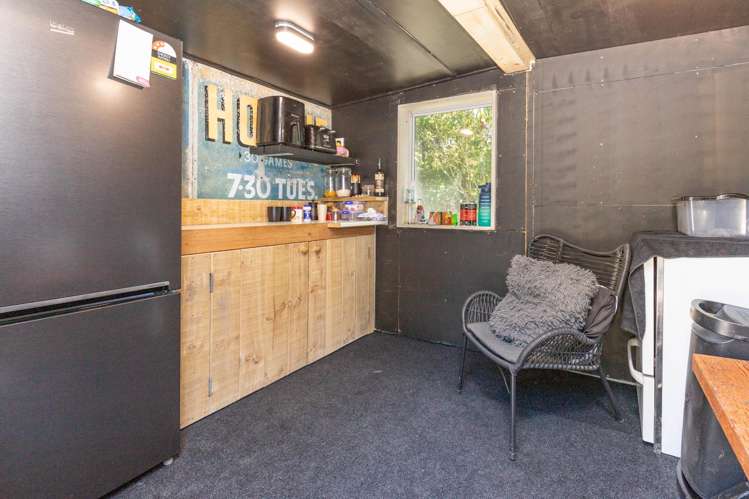 Pandora Avenue Camerons_7