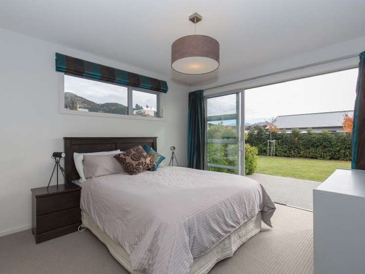 48a Frye Crescent Albert Town_11