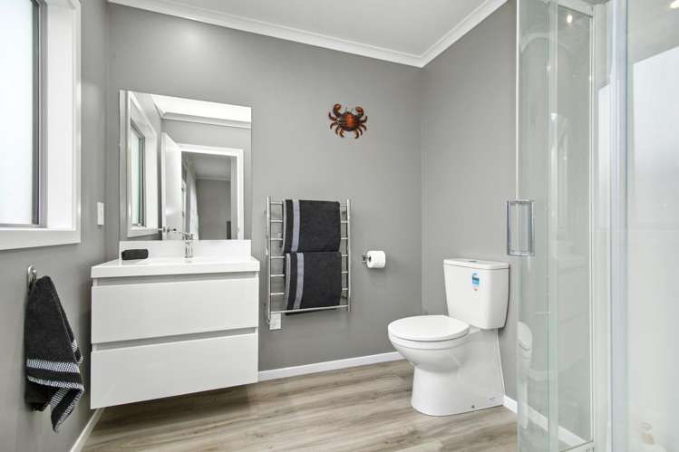 24 Brian Hughes Road Wainuiomata_14