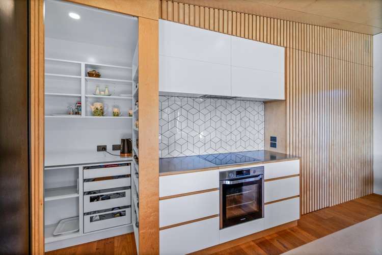 1 Alexander Street_4